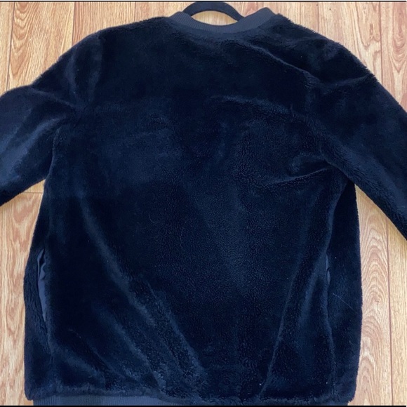 BLACK MISSGUIDED FAUX FUR BOMBER JACKET - Picture 2 of 3